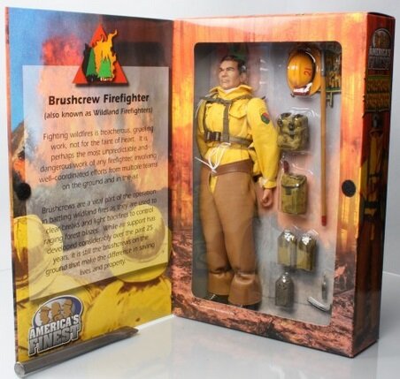 Коллекционная фигурка Brushcrew Firefighter 